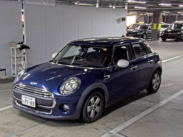 MINI HATCH