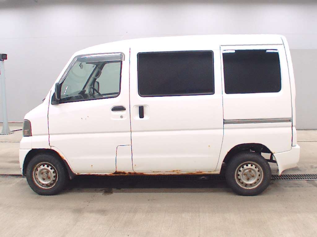 MITSUBISHI MINICAB