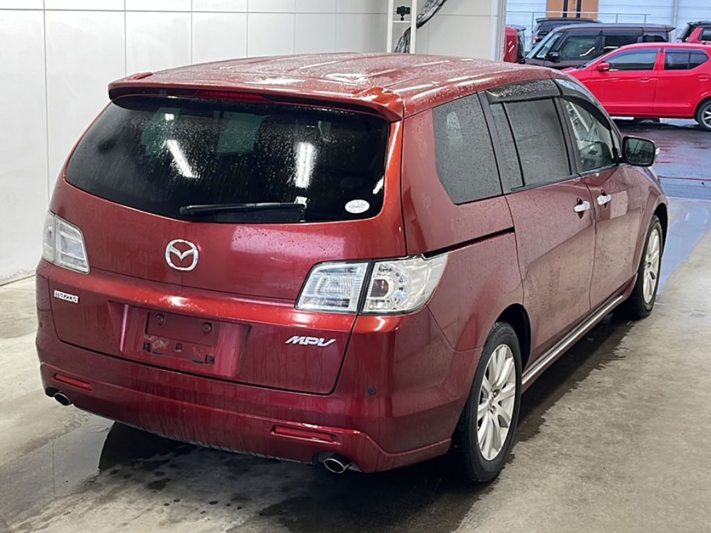MAZDA MPV