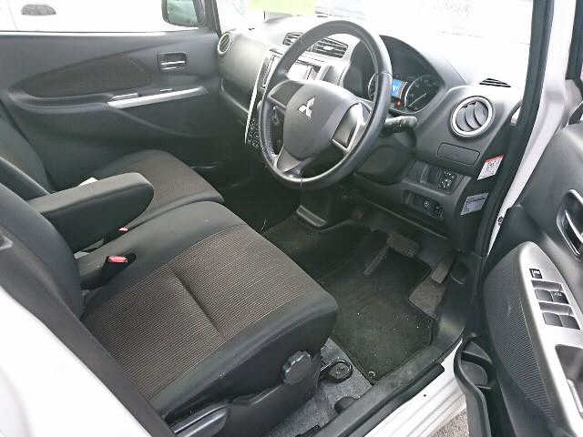 MITSUBISHI EK CUSTOM