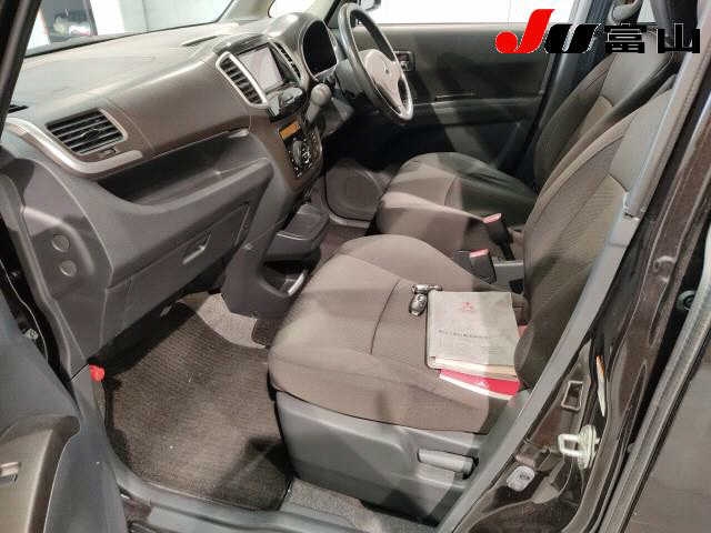 MITSUBISHI DELICA D:2