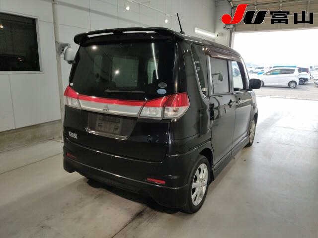 MITSUBISHI DELICA D:2