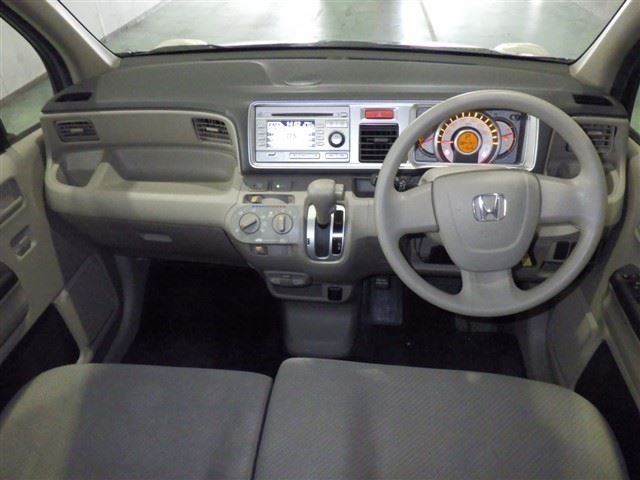 HONDA LIFE