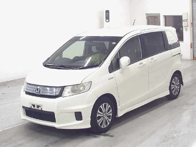 HONDA FREED
