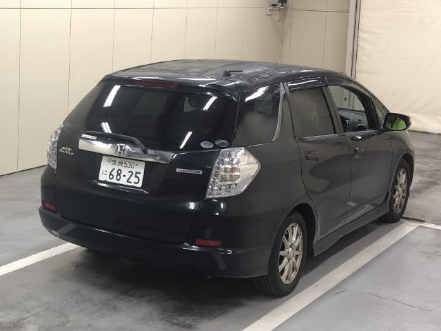 HONDA FIT SHUTTLE