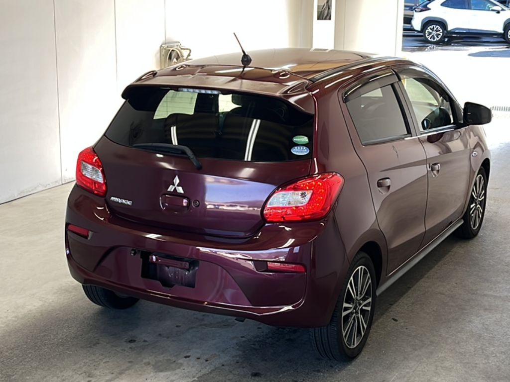 MITSUBISHI MIRAGE