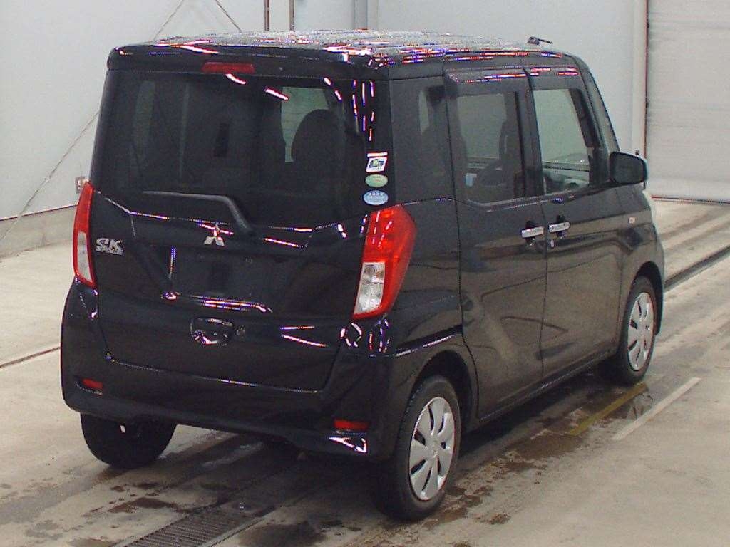 MITSUBISHI EK SPACE