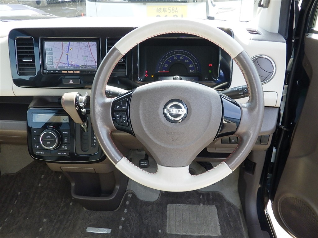 NISSAN MOCO