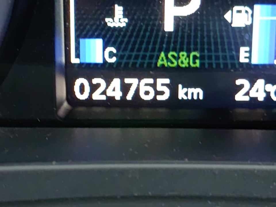 MITSUBISHI RVR