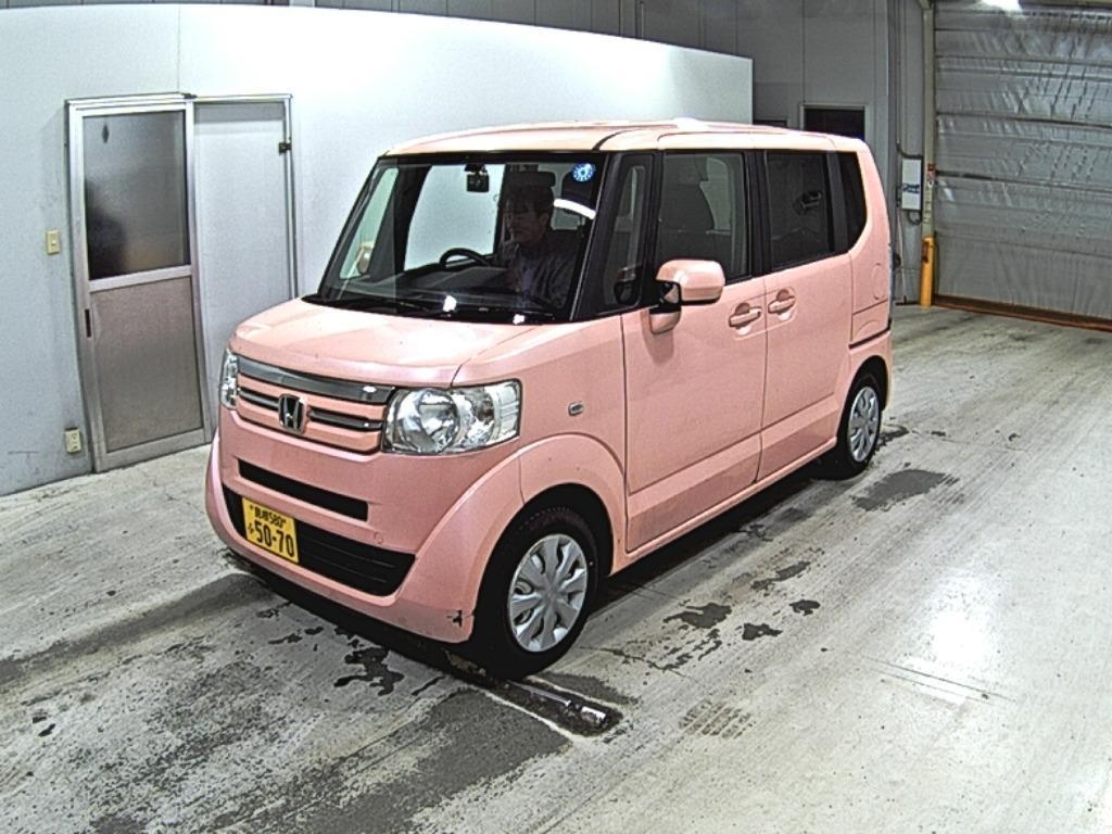 HONDA N-BOX+