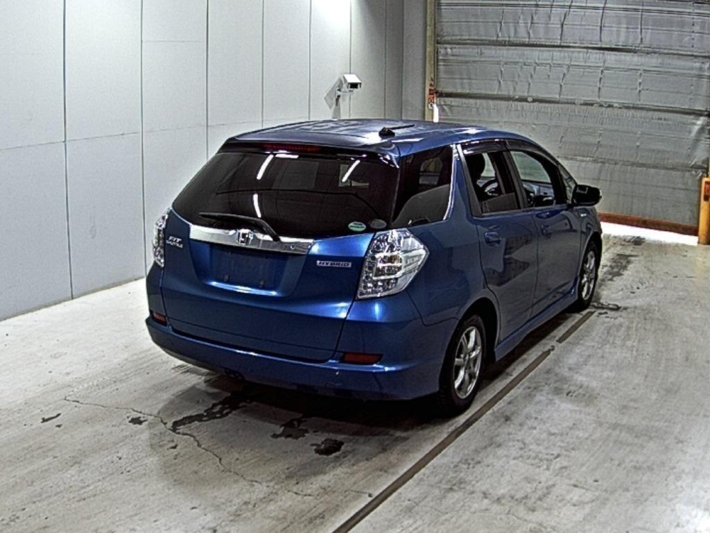 HONDA FIT SHUTTLE