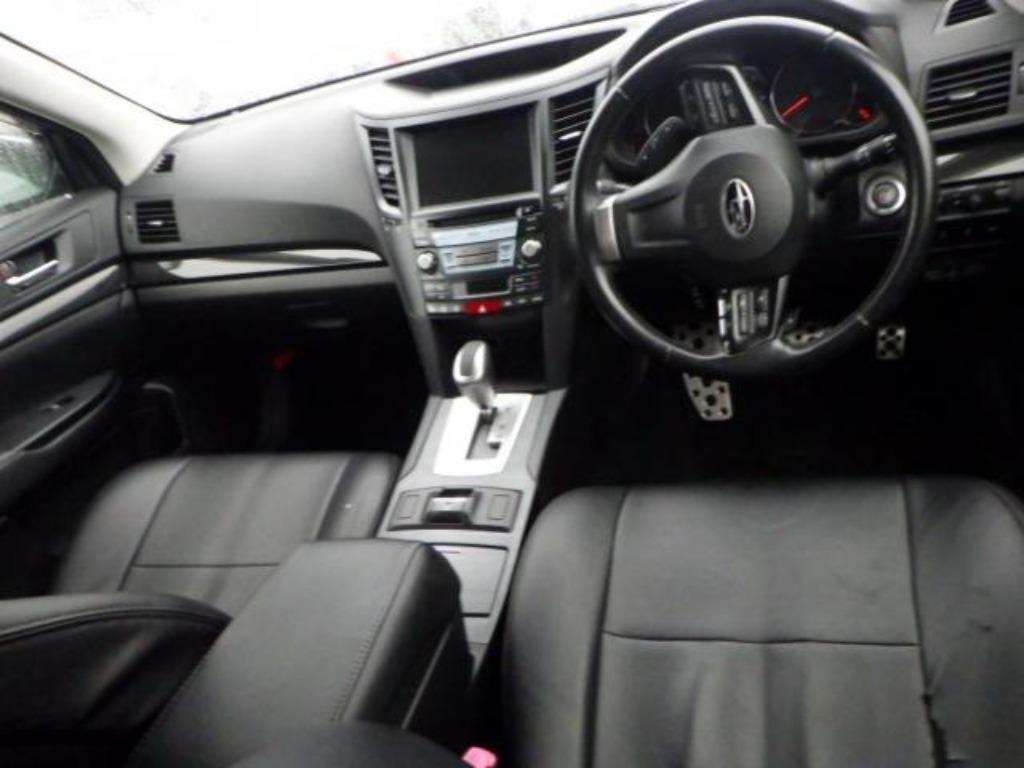 SUBARU LEGACY