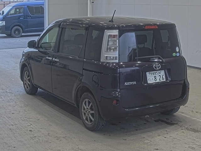 TOYOTA SIENTA