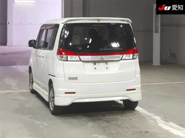 MITSUBISHI DELICA D:2