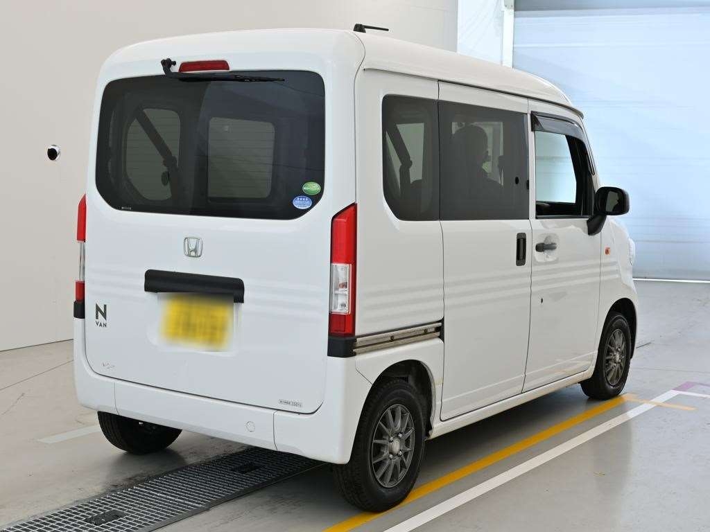 HONDA N-VAN