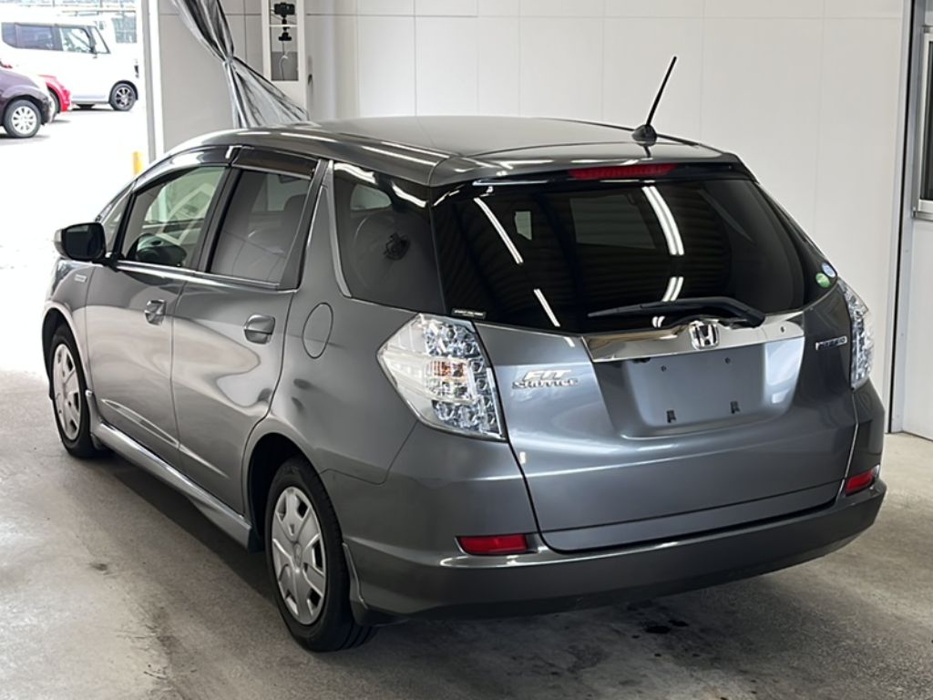 HONDA FIT SHUTTLE