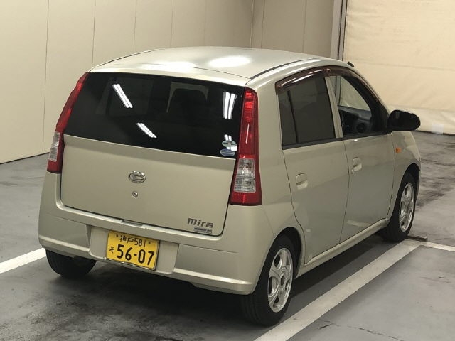 DAIHATSU MIRA