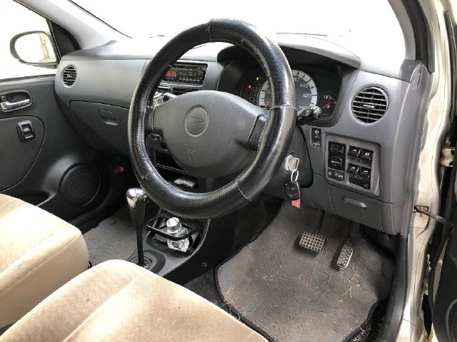 DAIHATSU MIRA