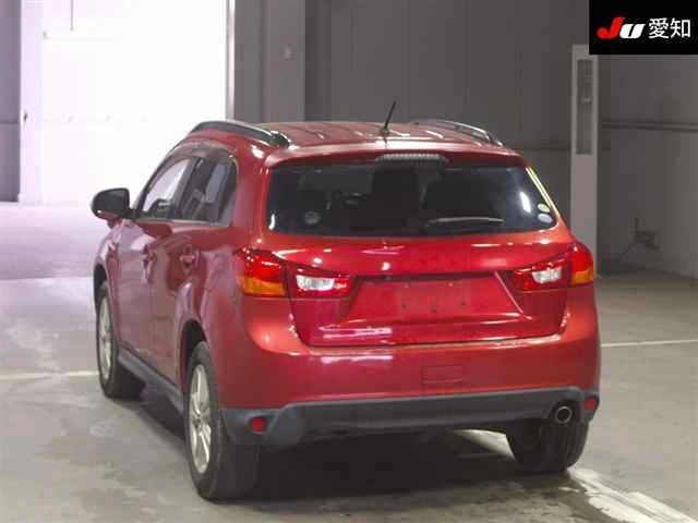 MITSUBISHI RVR