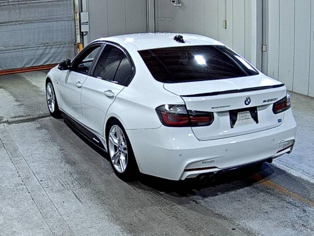 BMW 3-SERIES