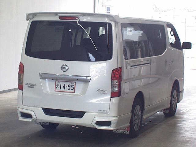 NISSAN NV350 CARAVAN