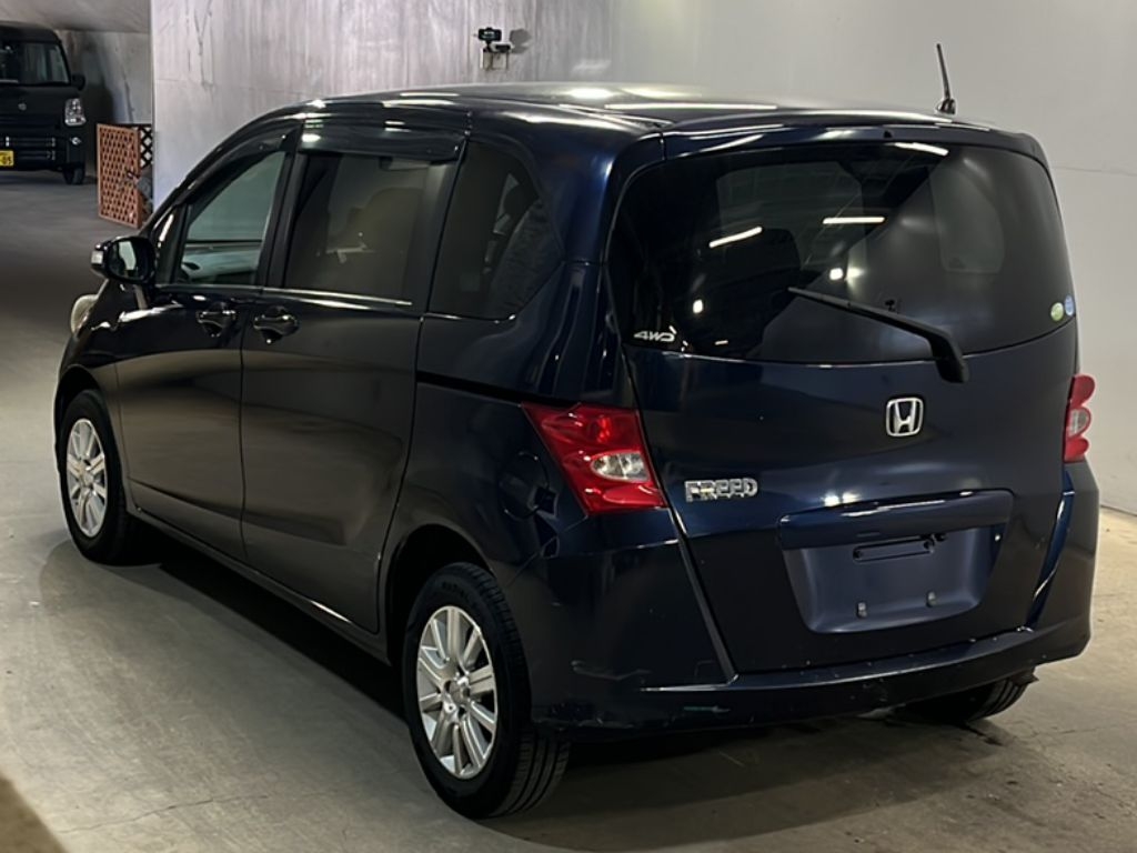 HONDA FREED
