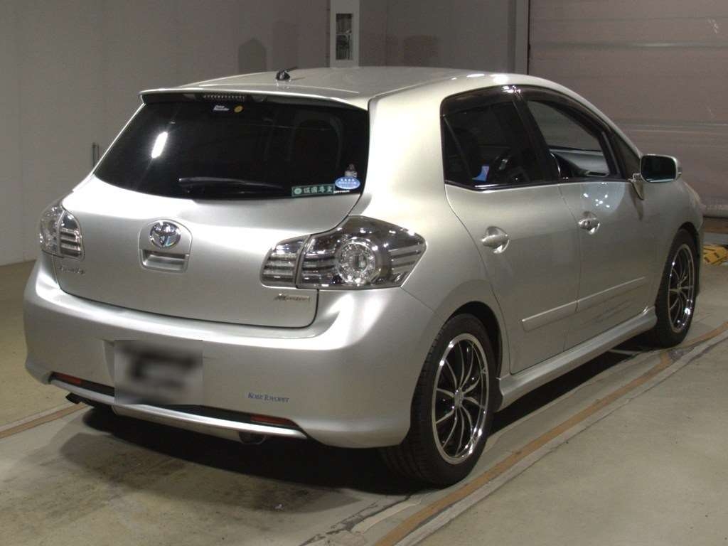 TOYOTA BLADE