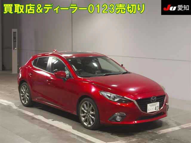 MAZDA AXELA