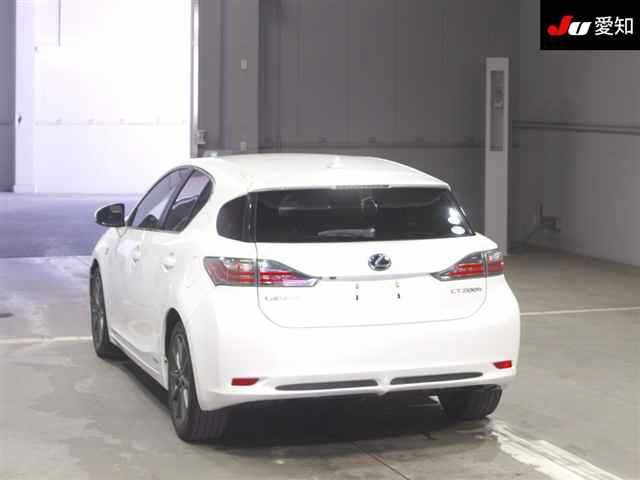 LEXUS CT200H