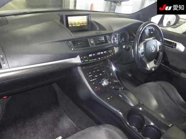 LEXUS CT200H