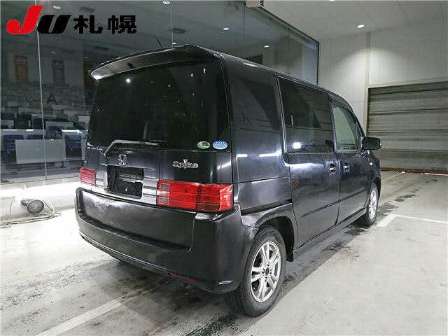 HONDA MOBILIO SPIKE
