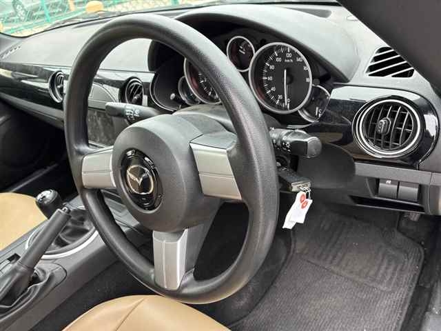 MAZDA ROADSTER