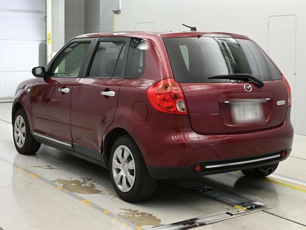 MAZDA VERISA