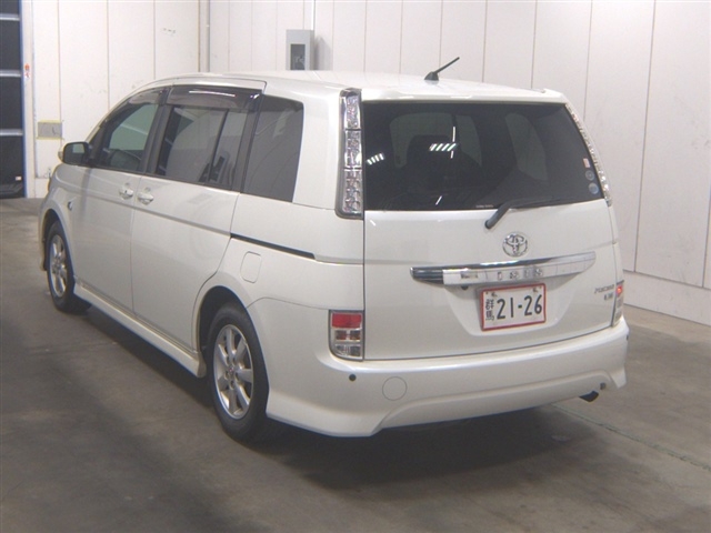TOYOTA ISIS