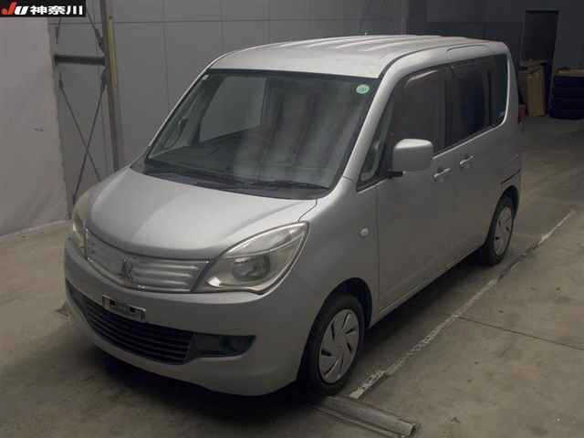 MITSUBISHI DELICA D:2