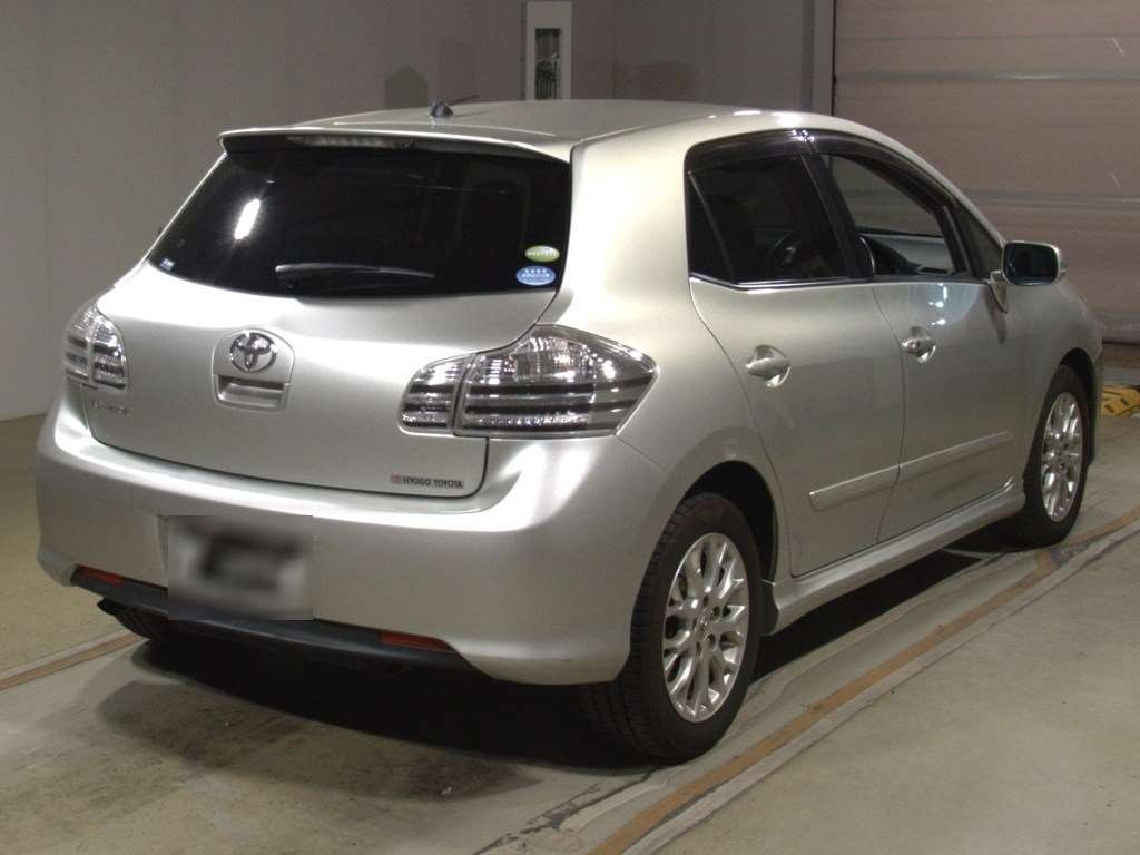 TOYOTA BLADE