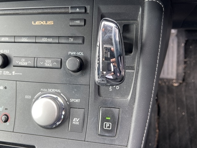 LEXUS CT200H