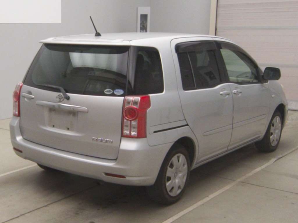 TOYOTA RAUM