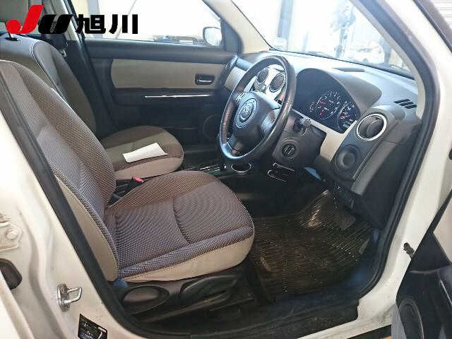 MAZDA VERISA