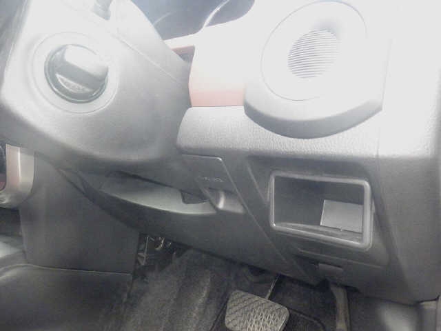 MAZDA VERISA