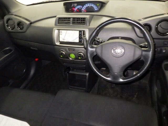 TOYOTA BB