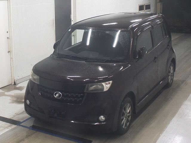TOYOTA BB