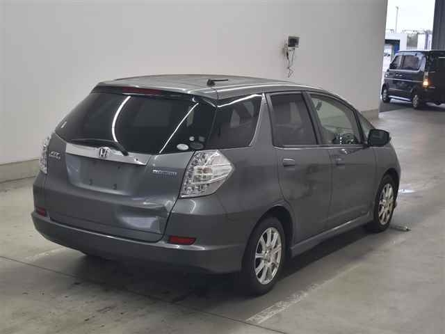 HONDA FIT SHUTTLE