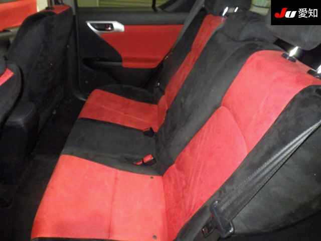 LEXUS CT200H