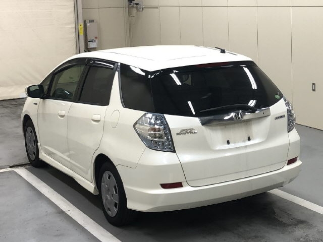 HONDA FIT SHUTTLE