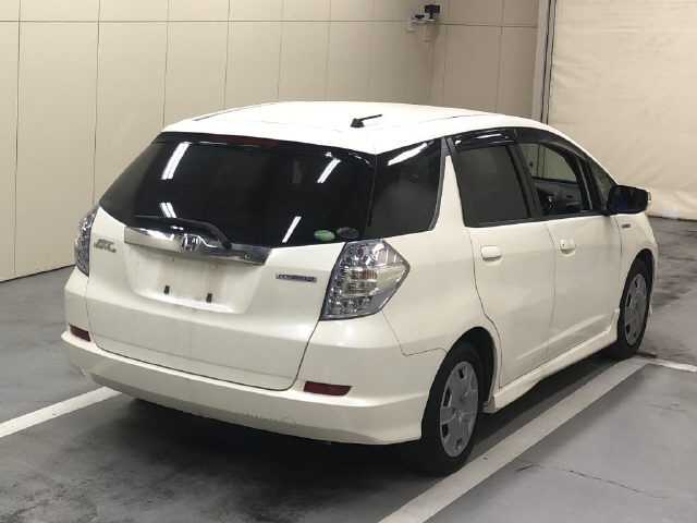 HONDA FIT SHUTTLE