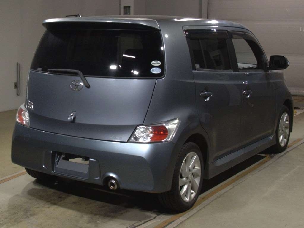 TOYOTA BB