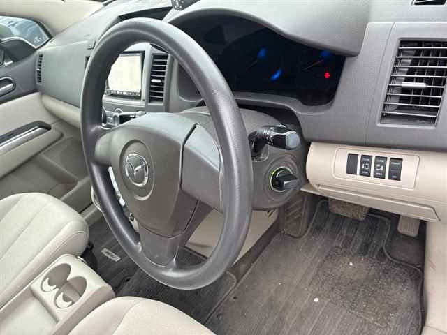 MAZDA MPV