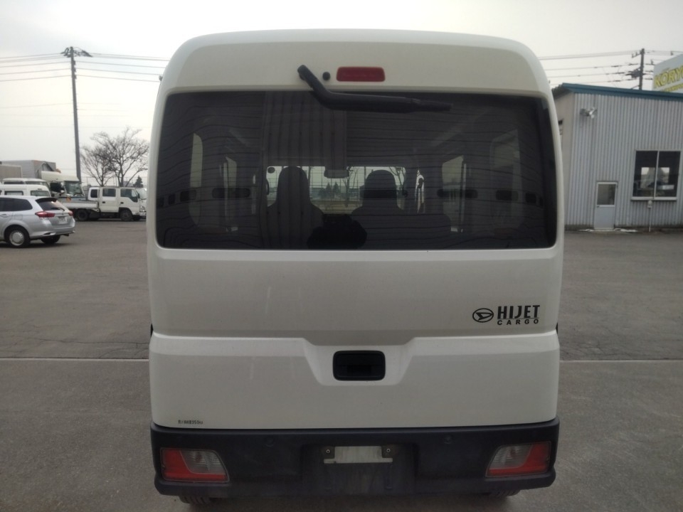 DAIHATSU ATRAI