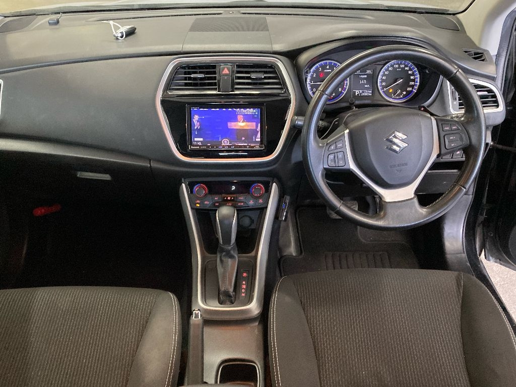 SUZUKI SX4